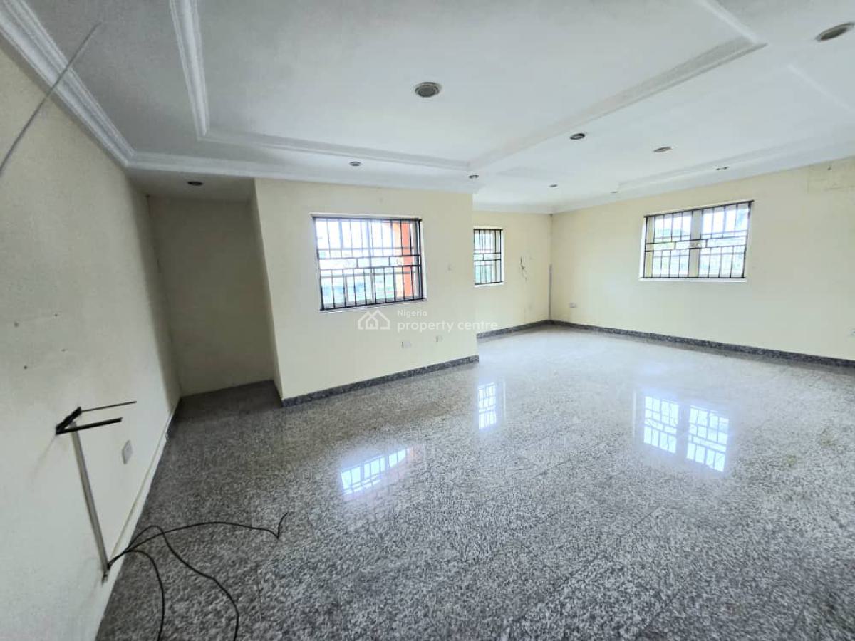 Well-maintained 6 Bedroom Detached Duplex with 2bq, Lekki Phase 1, Lekki, Lagos, Detached Duplex for Rent