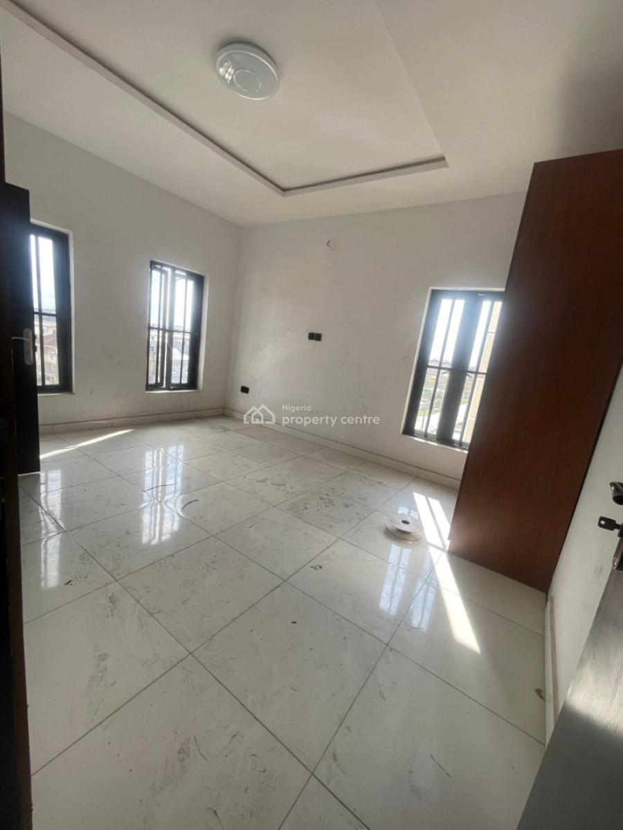Serviced 3 Bedroom Apartment with an Open Plan Kitchen and Elevator, Ikate, Lekki, Lagos, Flat / Apartment for Rent