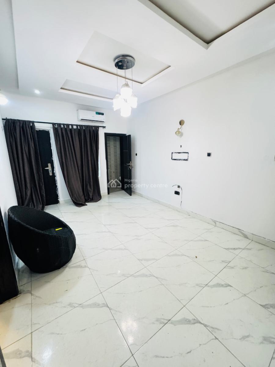Spacious Mini Flat, Alpha Beach Road, Lekki Phase 2, Lekki, Lagos, Mini Flat (room and Parlour) for Rent