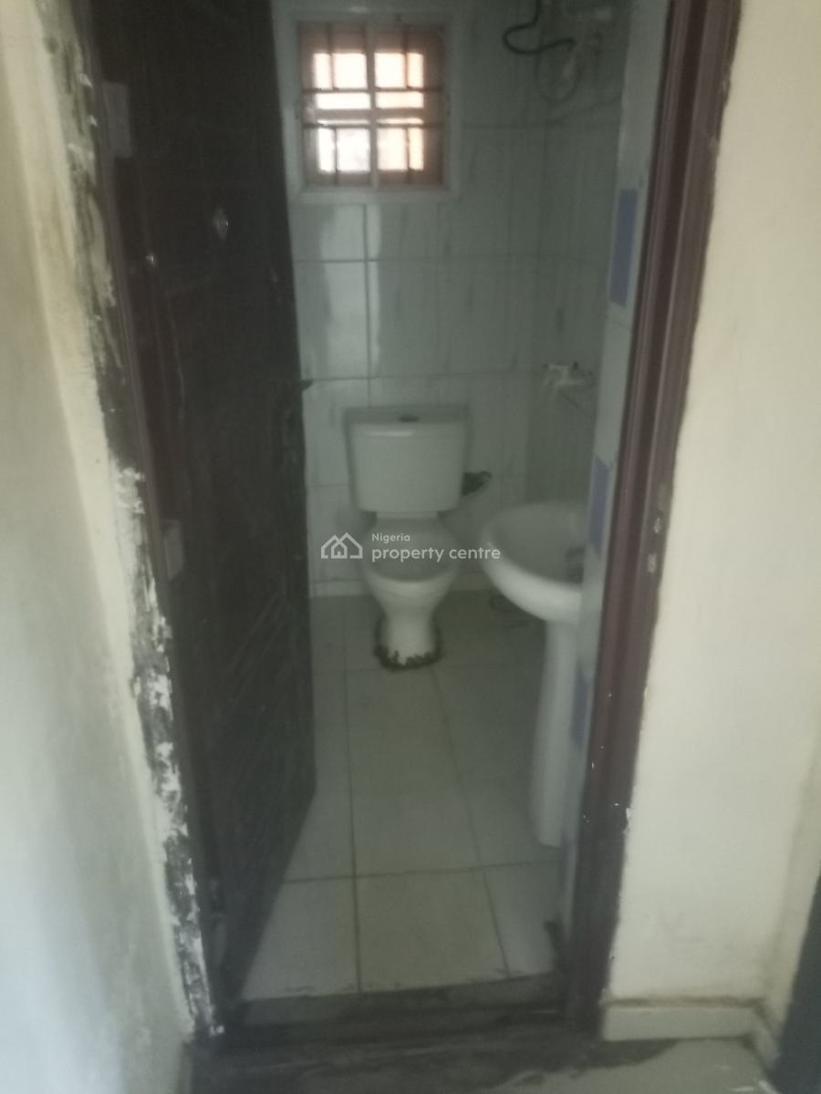 Self Contained Apartment, By Secretariat, Area 1, Garki, Abuja, Self Contain (single Rooms) for Rent
