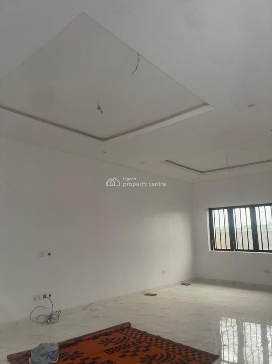 The Perfect Blend! 4-bedroom Semi-detached Duplex with Bq, Ajah, Lagos, Semi-detached Duplex for Sale