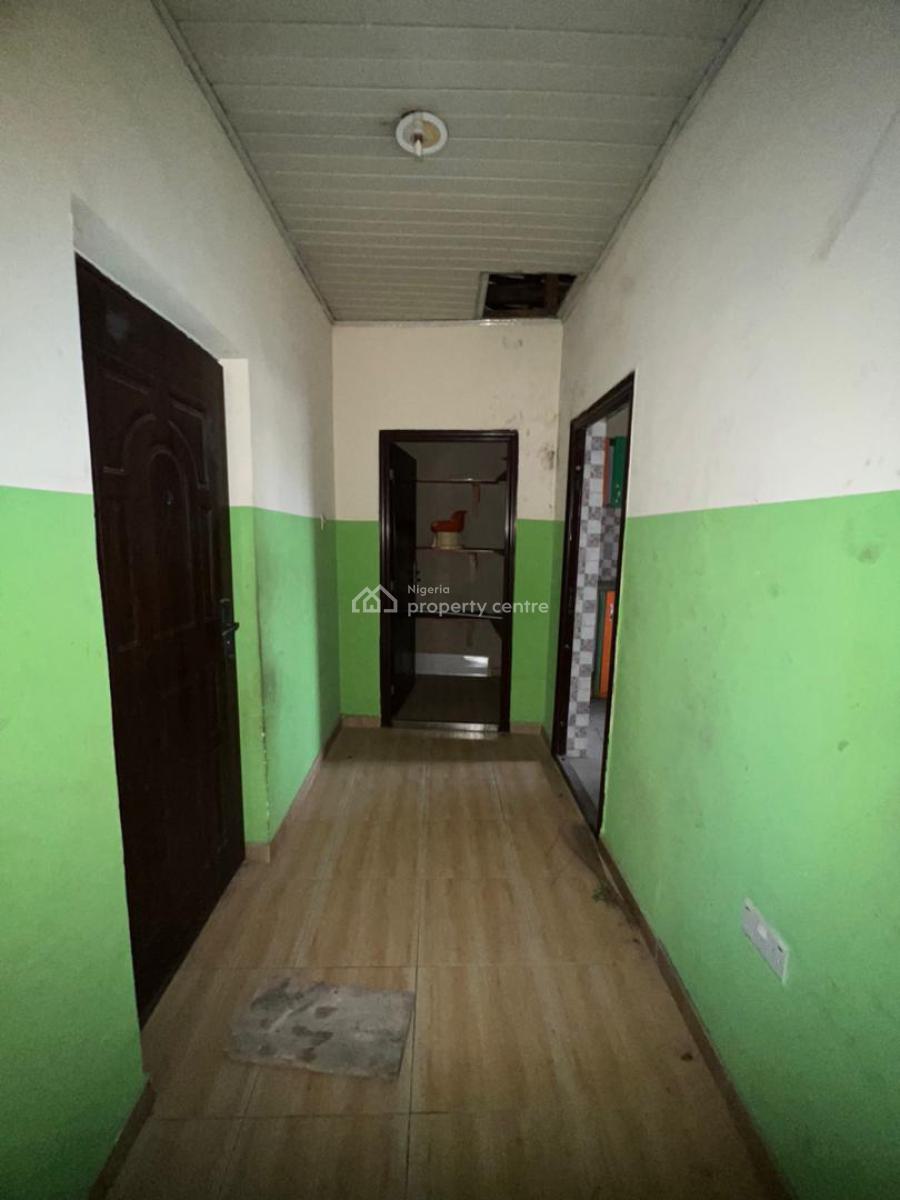 3 Bedroom Flat in a Serene Neighbourhood, Off Blenco Supermarket, Sangotedo, Ajah, Lagos, Flat / Apartment for Rent