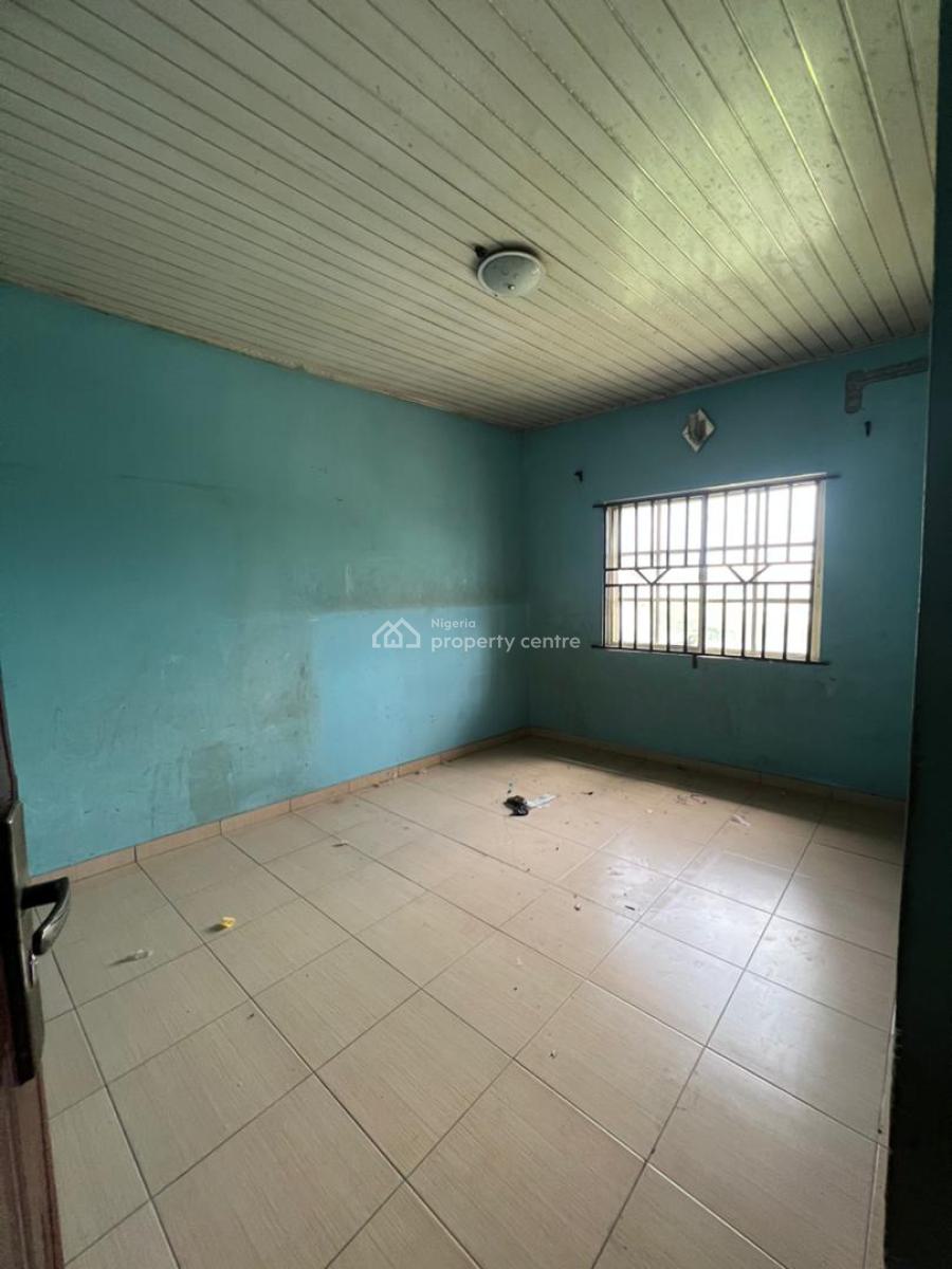 3 Bedroom Flat in a Serene Neighbourhood, Off Blenco Supermarket, Sangotedo, Ajah, Lagos, Flat / Apartment for Rent