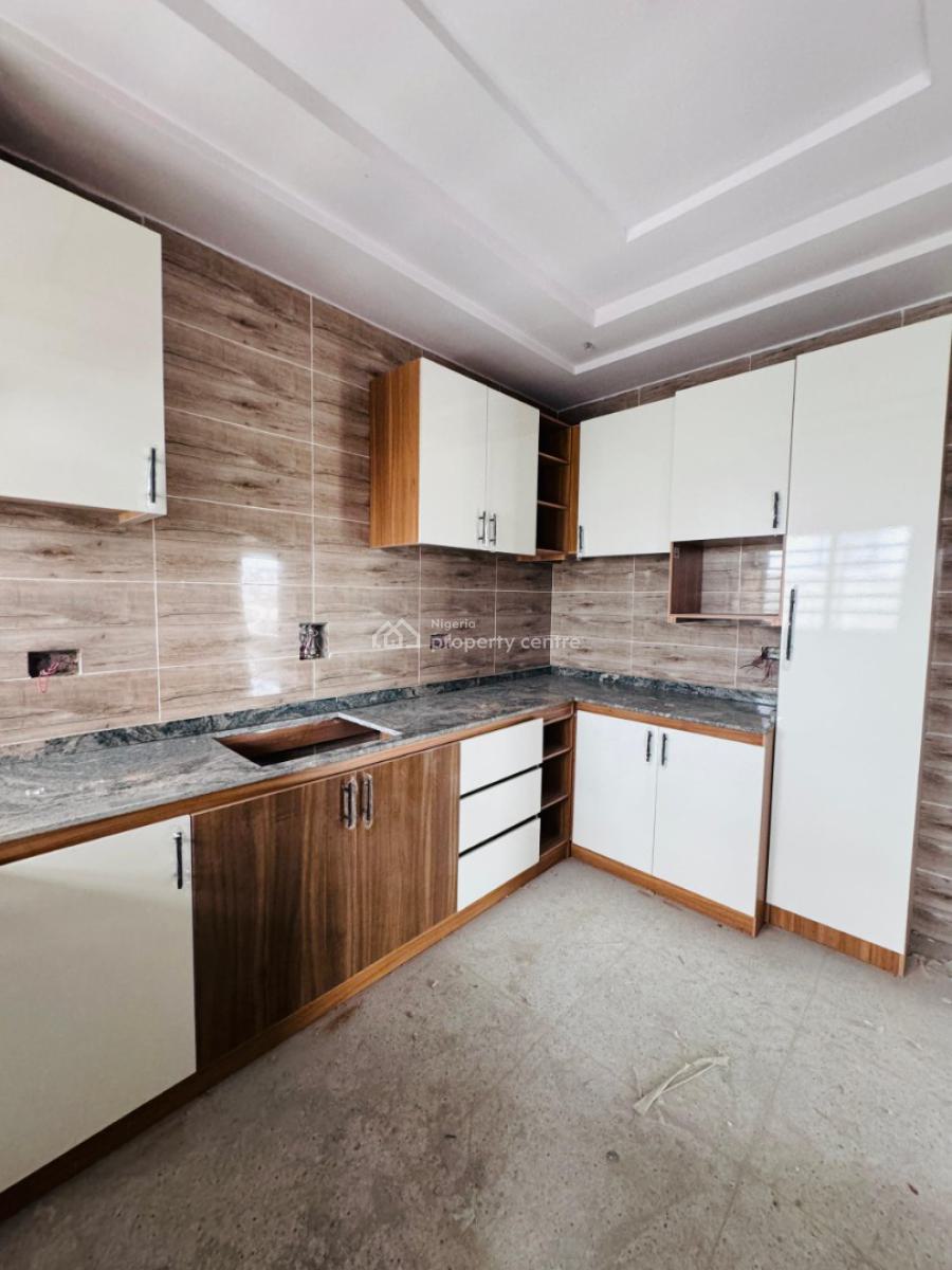 6 Units of Well Finished 3-bedroom Flats in a Serene Estate, Kolapo Ishola Gra, Akobo, Ibadan, Oyo, Flat / Apartment for Sale