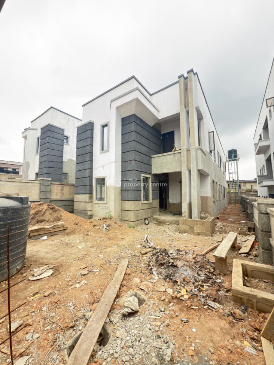 Well Finished 3-bedroom Flats in a Serene Estate, Kolapo Ishola Gra, Akobo, Ibadan, Oyo, Flat / Apartment for Sale