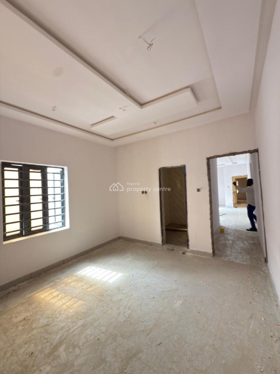 Well Finished 3-bedroom Flats in a Serene Estate, Kolapo Ishola Gra, Akobo, Ibadan, Oyo, Flat / Apartment for Sale