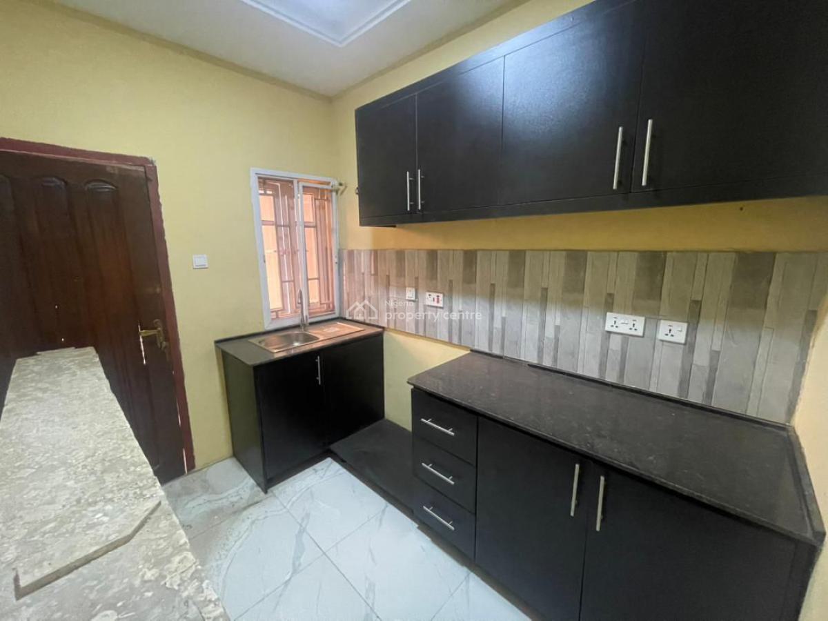 Luxury Spacious 3-bedroom Flat, Orogun, Ibadan, Oyo, Flat / Apartment for Rent