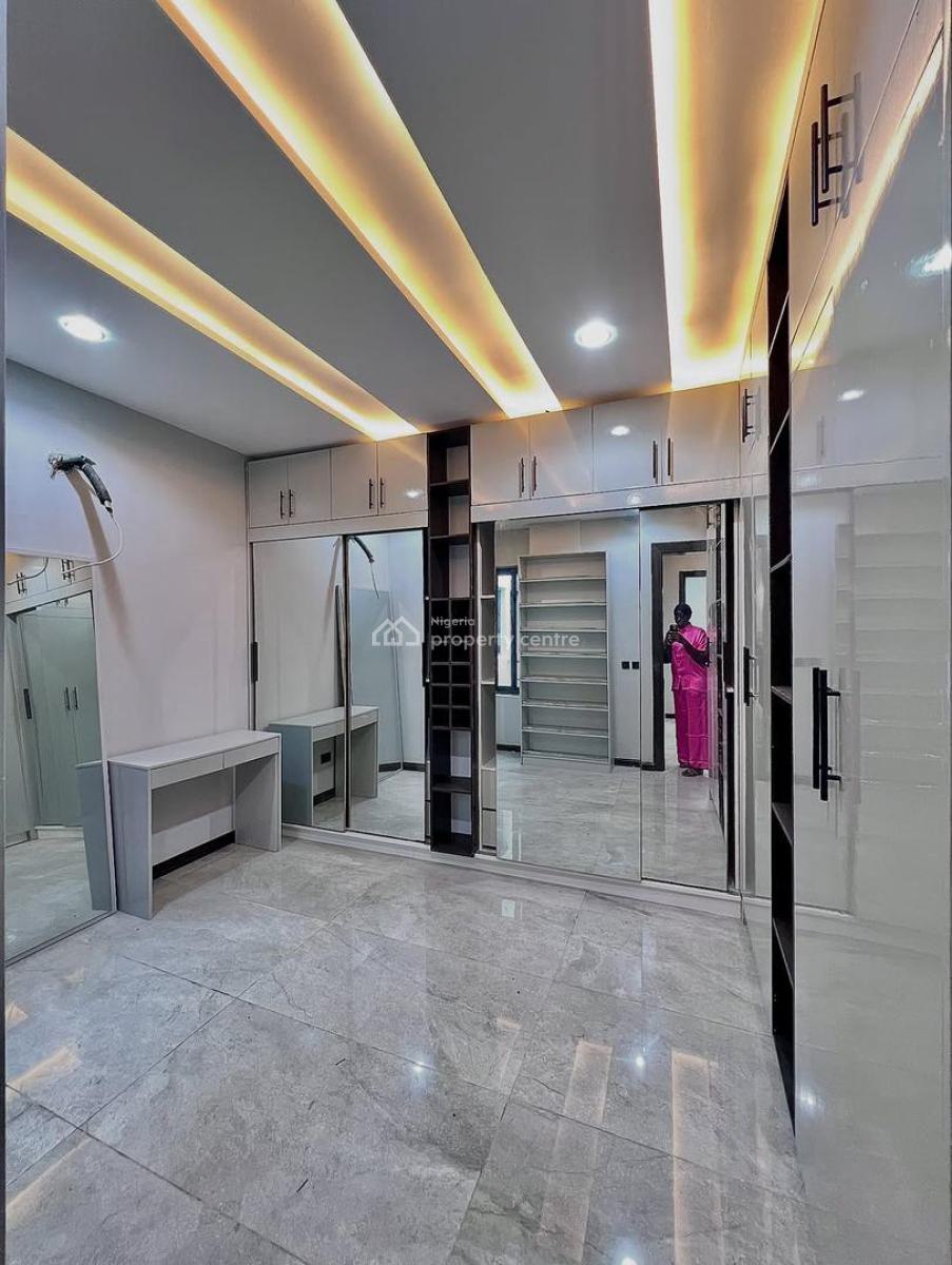 Fully Serviced 5 Bedroom Penthouse Maisonette, Lekki Phase 1, Lekki, Lagos, House for Sale