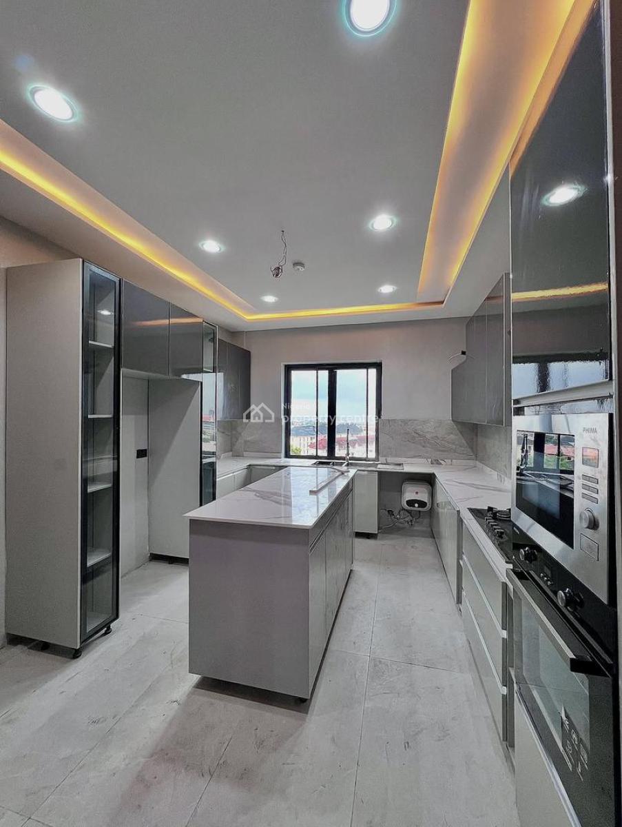 Fully Serviced 5 Bedroom Penthouse Maisonette, Lekki Phase 1, Lekki, Lagos, House for Sale