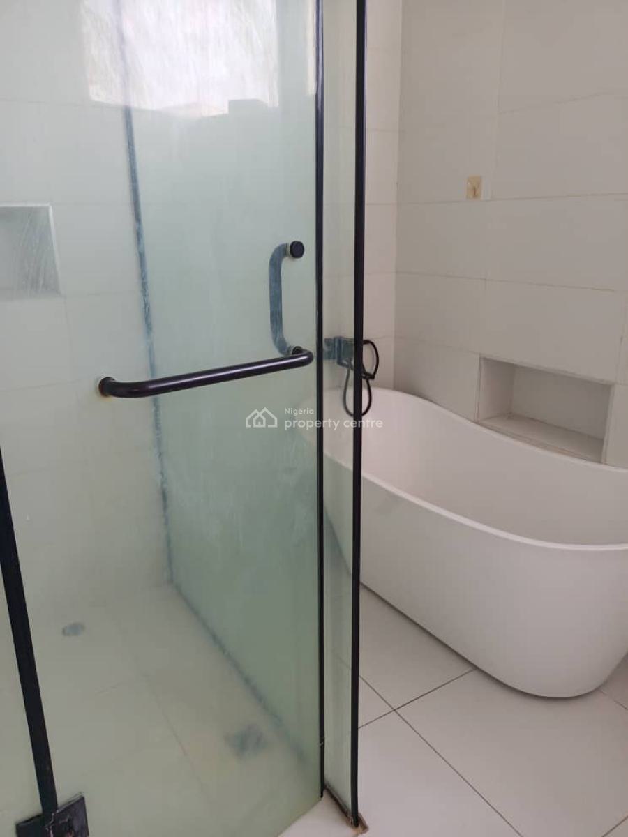 Neat and Spacious 4 Bedroom Terrace Duplex with Bq, Ologolo, Lekki, Lagos, Terraced Duplex for Rent