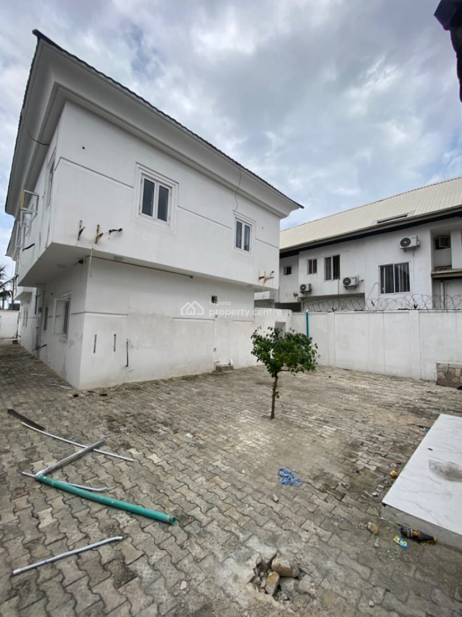 a Commercial 10 Bedrooms Fully Detached Duplex with Two Boys Quarters, Lekki Phase 1, Lekki, Lagos, Commercial Property for Rent