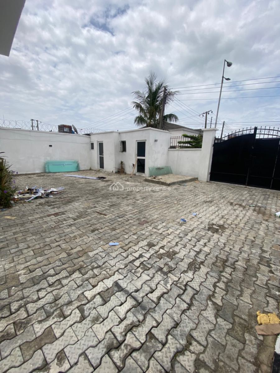 a Commercial 10 Bedrooms Fully Detached Duplex with Two Boys Quarters, Lekki Phase 1, Lekki, Lagos, Commercial Property for Rent
