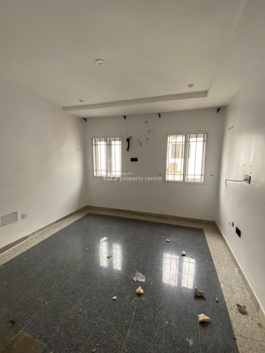 a Commercial 10 Bedrooms Fully Detached Duplex with Two Boys Quarters, Lekki Phase 1, Lekki, Lagos, Commercial Property for Rent