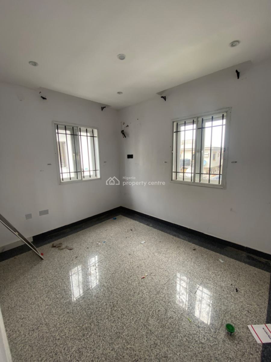 a Commercial 10 Bedrooms Fully Detached Duplex with Two Boys Quarters, Lekki Phase 1, Lekki, Lagos, Commercial Property for Rent