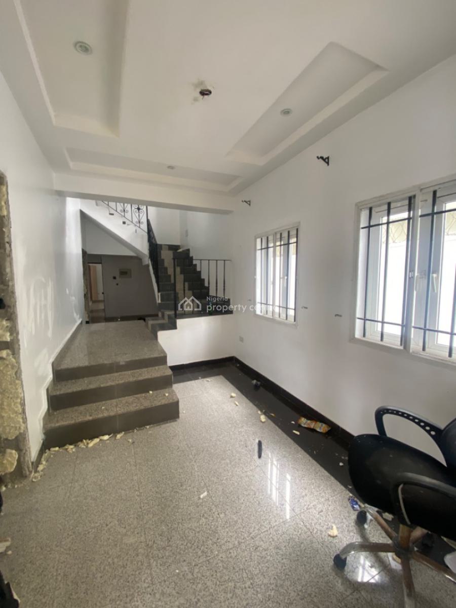 a Commercial 10 Bedrooms Fully Detached Duplex with Two Boys Quarters, Lekki Phase 1, Lekki, Lagos, Commercial Property for Rent
