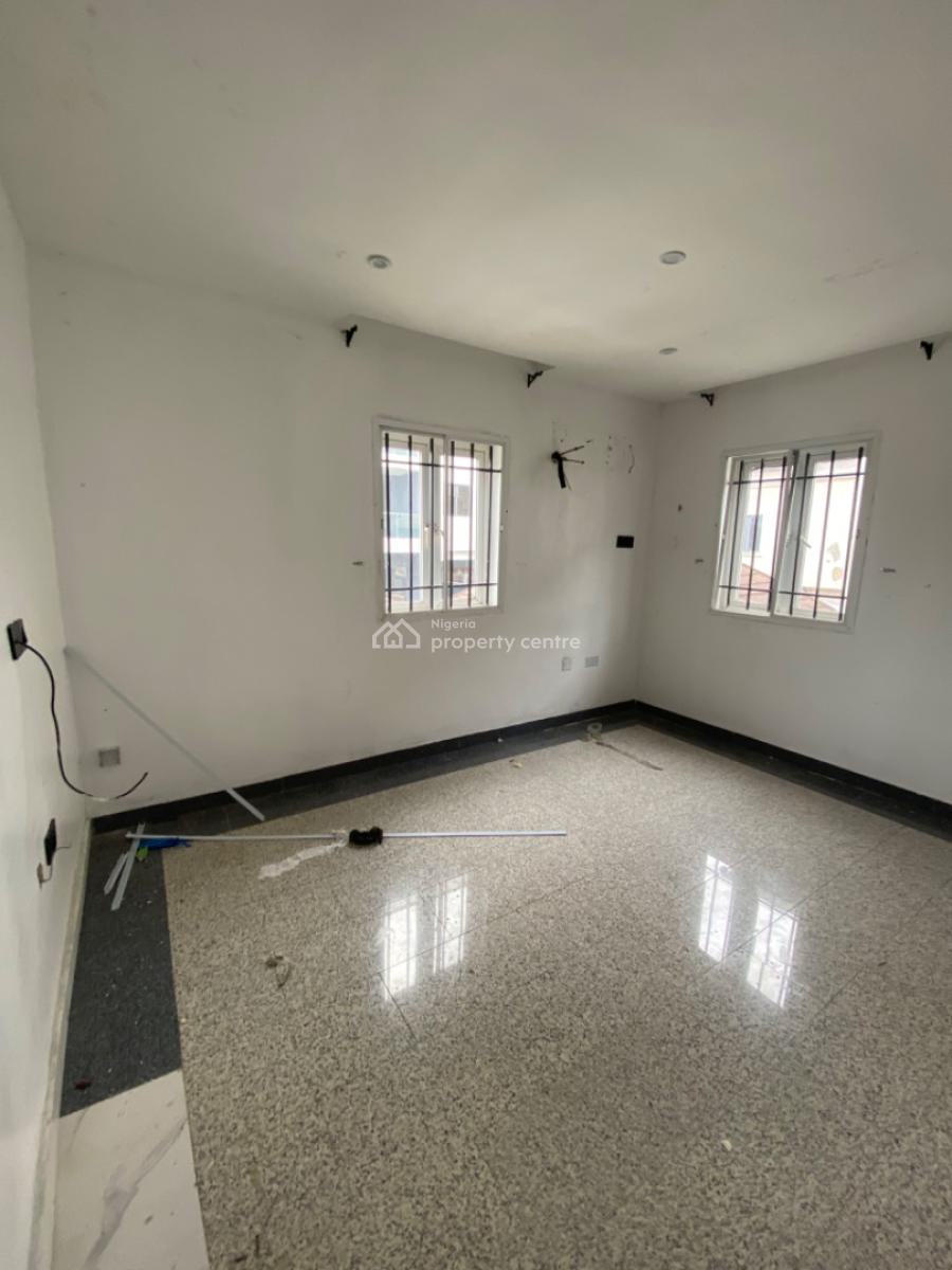 a Commercial 10 Bedrooms Fully Detached Duplex with Two Boys Quarters, Lekki Phase 1, Lekki, Lagos, Commercial Property for Rent