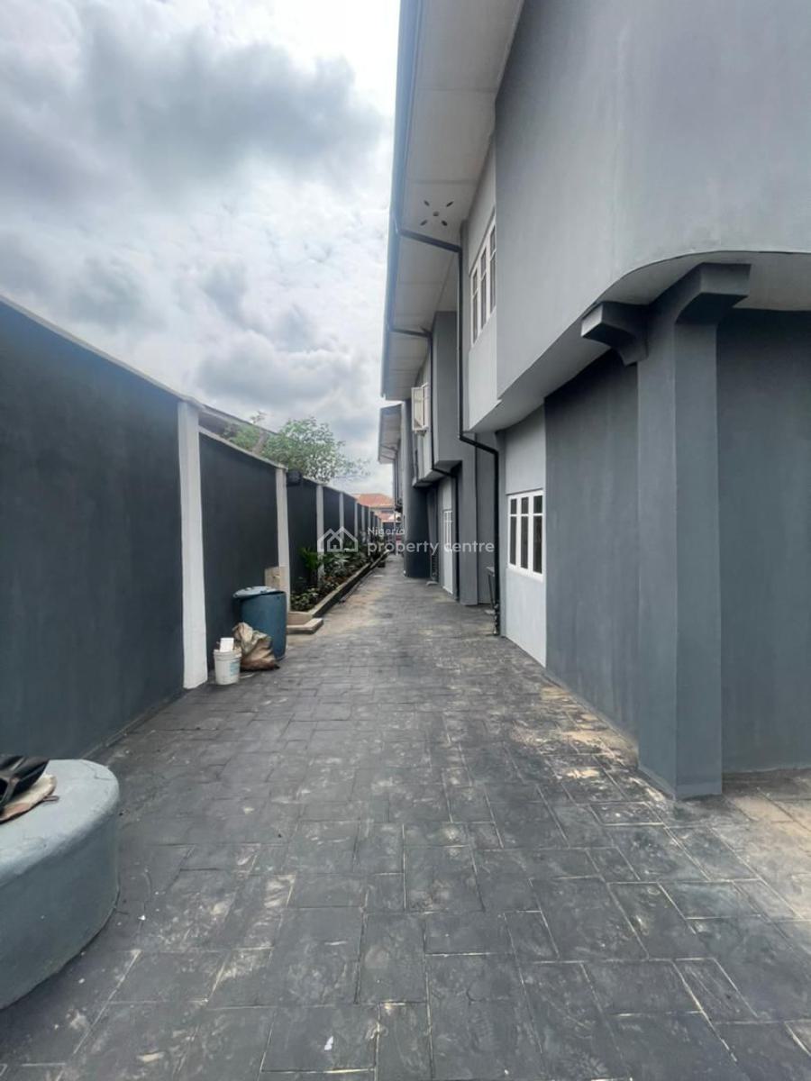 Nice 3 Bedroom Flat with Sweet Modern Facilities, Orogun, Ibadan, Oyo, Flat / Apartment for Rent