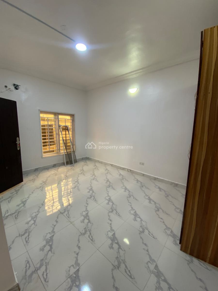 a Spacious Self Serviced 2 Bedrooms Apartments, Off Admiralty Lekki, Lekki Phase 1, Lekki, Lagos, Flat / Apartment for Rent