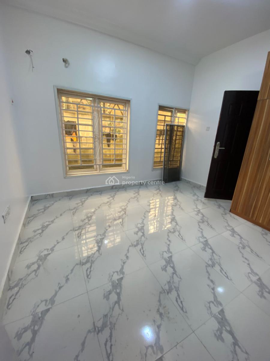 a Spacious Self Serviced 2 Bedrooms Apartments, Off Admiralty Lekki, Lekki Phase 1, Lekki, Lagos, Flat / Apartment for Rent