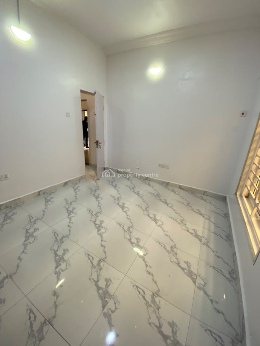 a Spacious Self Serviced 2 Bedrooms Apartments, Off Admiralty Lekki, Lekki Phase 1, Lekki, Lagos, Flat / Apartment for Rent