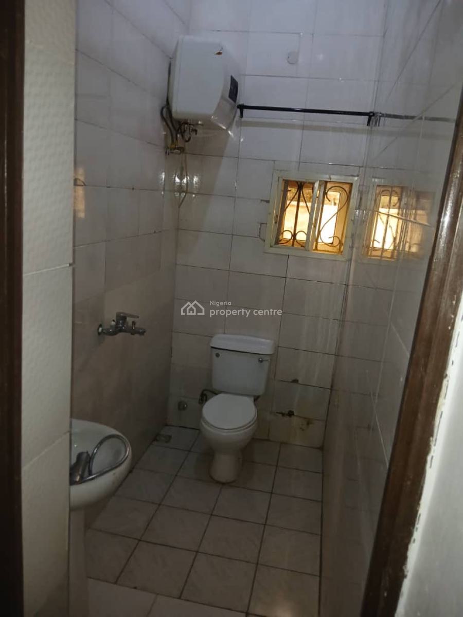 3 Bedroom Bungalow Inside an Estate with Its Own Compound, Maitama District, Abuja, Semi-detached Bungalow for Rent