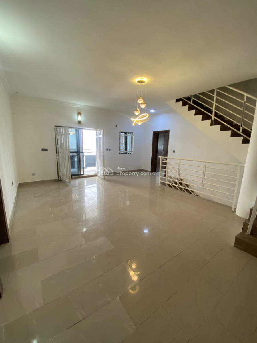 a Contemporary/brand New 4 Bedrooms Terraced Duplex with Bq, Lekki Phase 1, Lekki, Lagos, Terraced Duplex for Rent