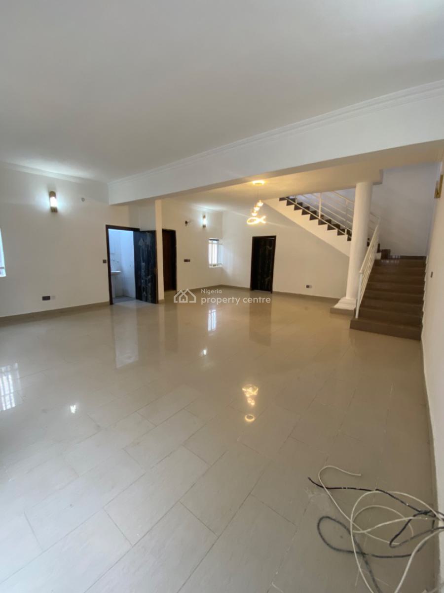 a Contemporary/brand New 4 Bedrooms Terraced Duplex with Bq, Lekki Phase 1, Lekki, Lagos, Terraced Duplex for Rent