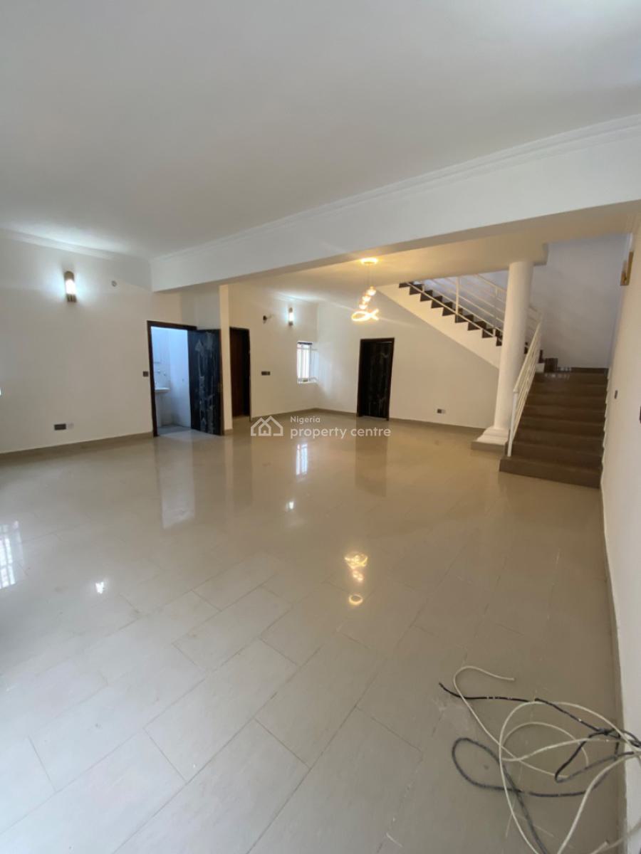 a Contemporary/brand New 4 Bedrooms Terraced Duplex with Bq, Lekki Phase 1, Lekki, Lagos, Terraced Duplex for Rent