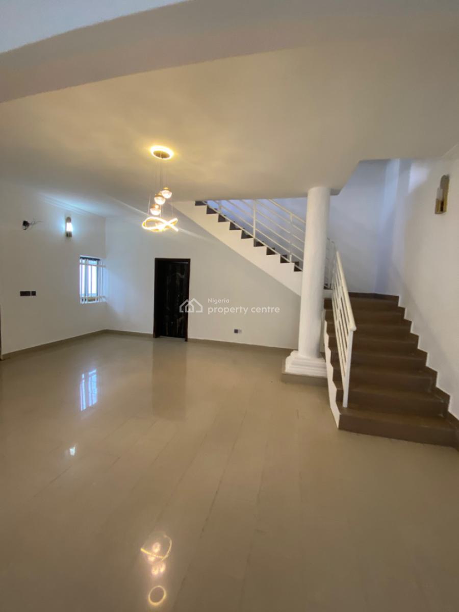 a Contemporary/brand New 4 Bedrooms Terraced Duplex with Bq, Lekki Phase 1, Lekki, Lagos, Terraced Duplex for Rent