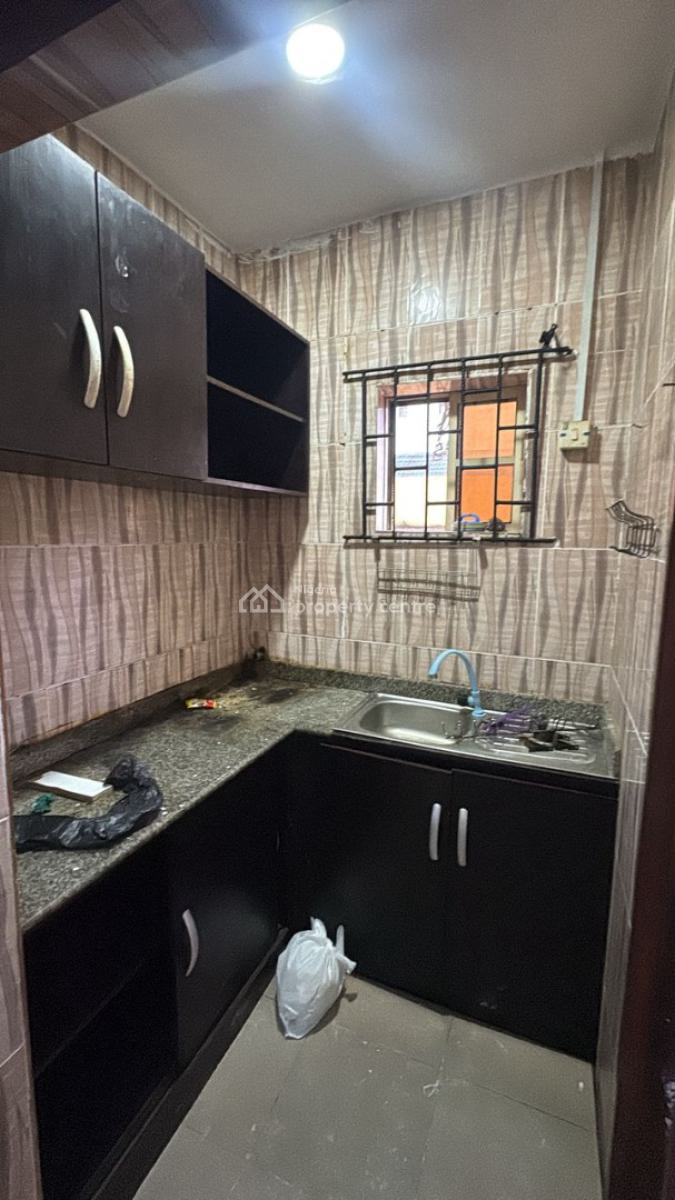Executive Mini Flat, Osapa, Lekki, Lagos, Mini Flat (room and Parlour) for Rent