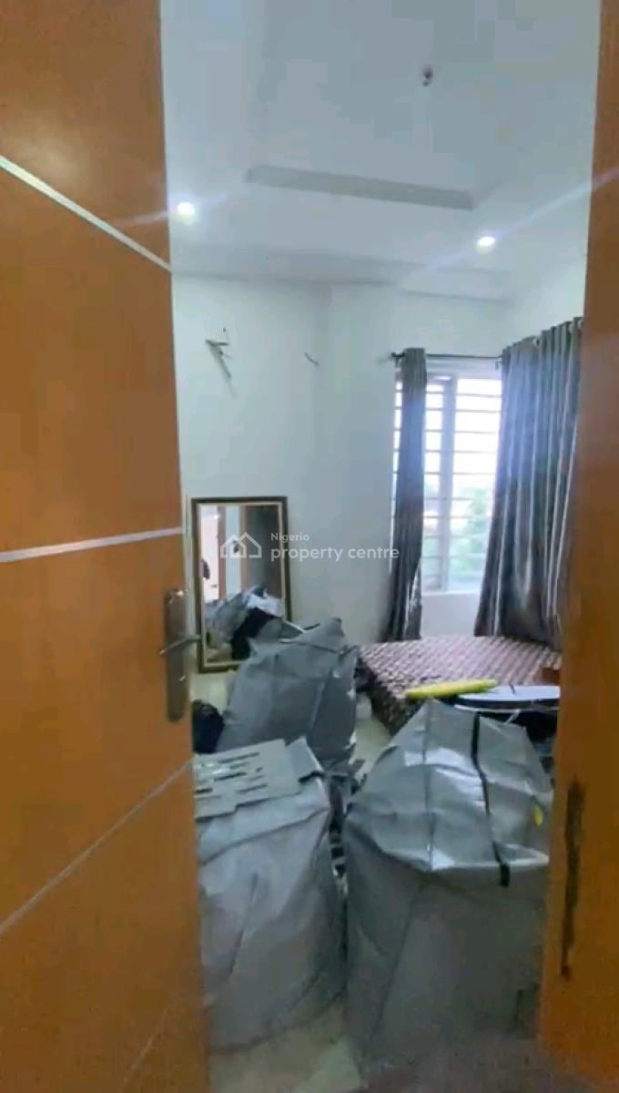 Decent and Standard 3 Bedrooms Upflat with All Rooms Ensuite and Guest Toilet, Gbagada, Lagos, Flat / Apartment for Rent