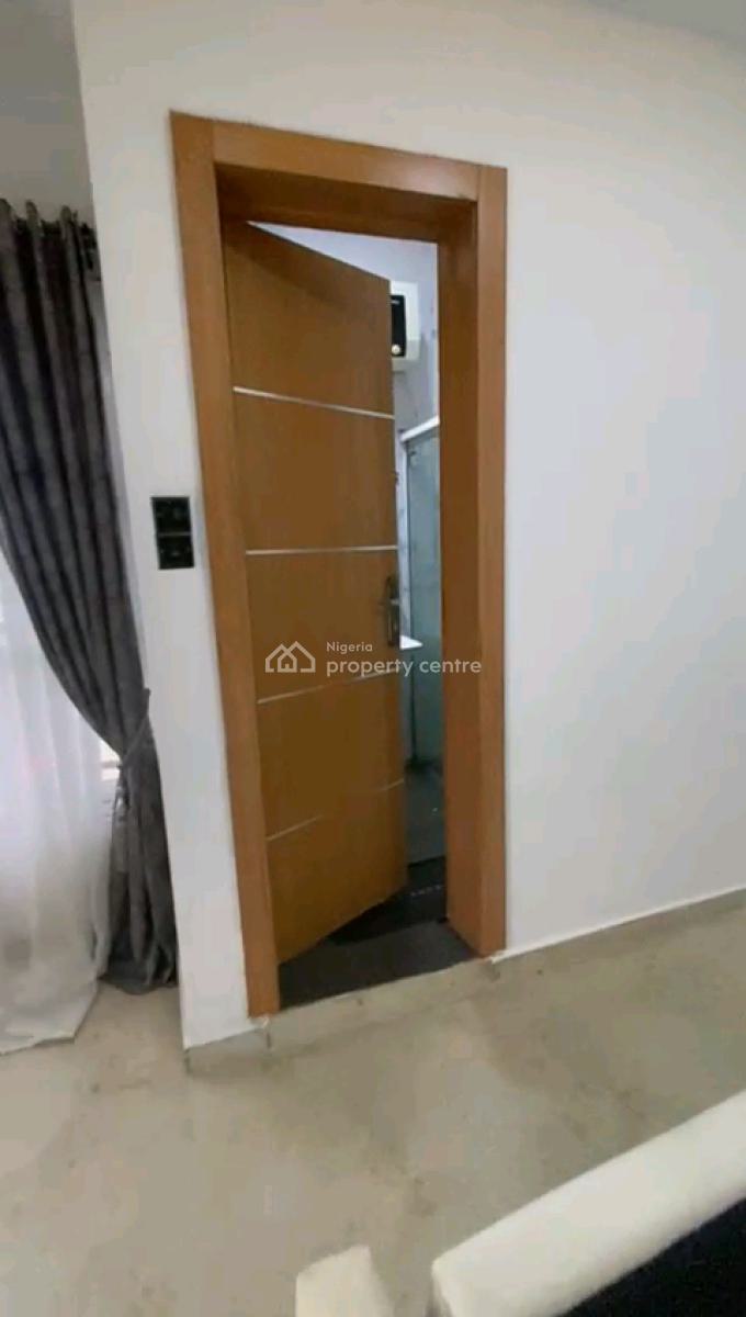 Decent and Standard 3 Bedrooms Upflat with All Rooms Ensuite and Guest Toilet, Gbagada, Lagos, Flat / Apartment for Rent