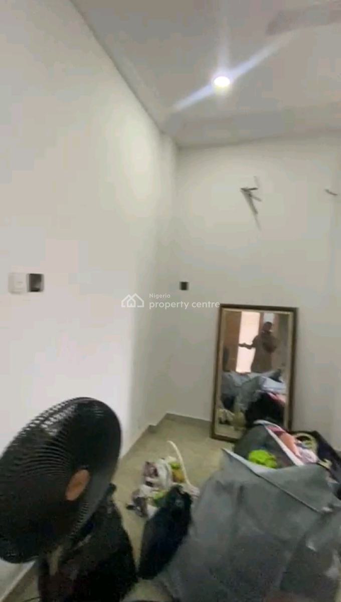 Decent and Standard 3 Bedrooms Upflat with All Rooms Ensuite and Guest Toilet, Gbagada, Lagos, Flat / Apartment for Rent