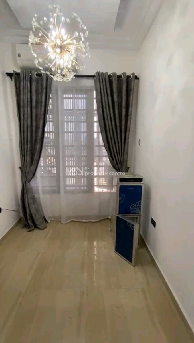 Decent and Standard 3 Bedrooms Upflat with All Rooms Ensuite and Guest Toilet, Gbagada, Lagos, Flat / Apartment for Rent