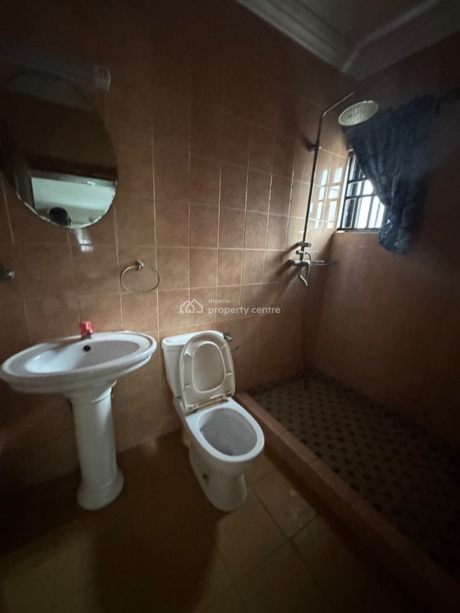 Spacious One Room Shared Apartment with Ac Open Parlor, Igbo Efon, Lekki, Lagos, Self Contain (single Rooms) for Rent