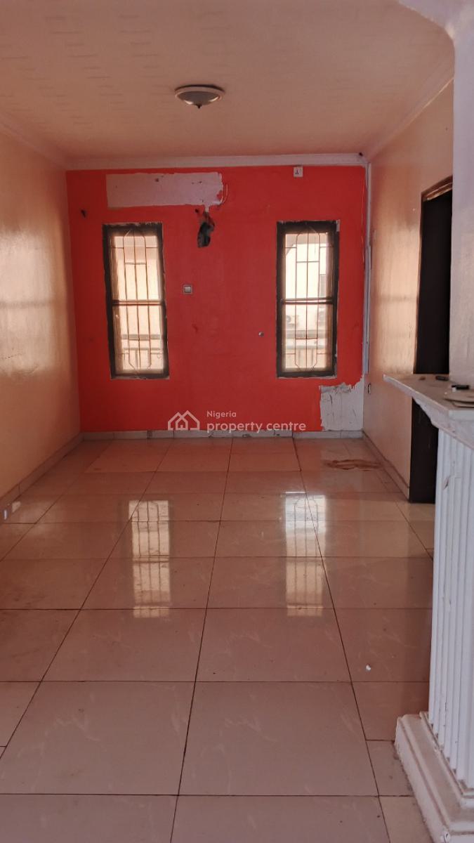 Spacious 3 Bedroom Flat, Spar Road Ikate, Ikate Elegushi, Lekki, Lagos, Flat / Apartment for Rent