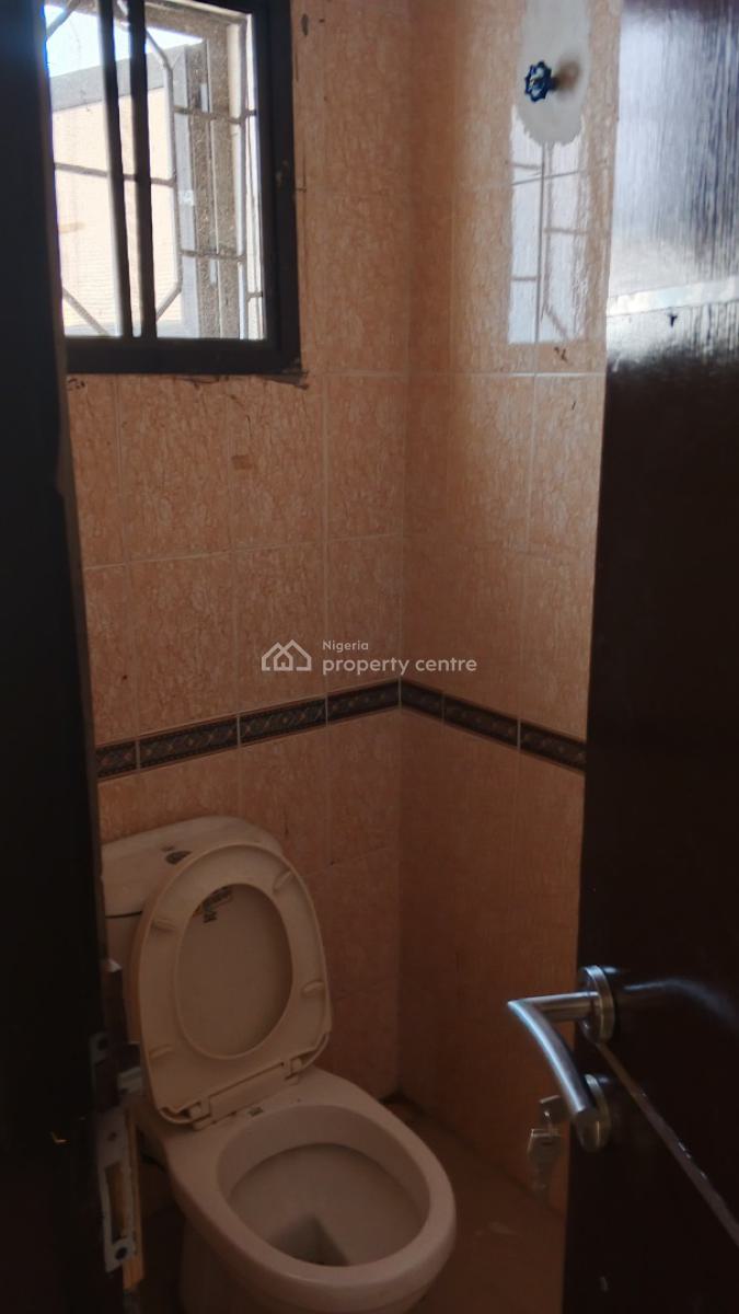 Spacious 3 Bedroom Flat, Spar Road Ikate, Ikate Elegushi, Lekki, Lagos, Flat / Apartment for Rent