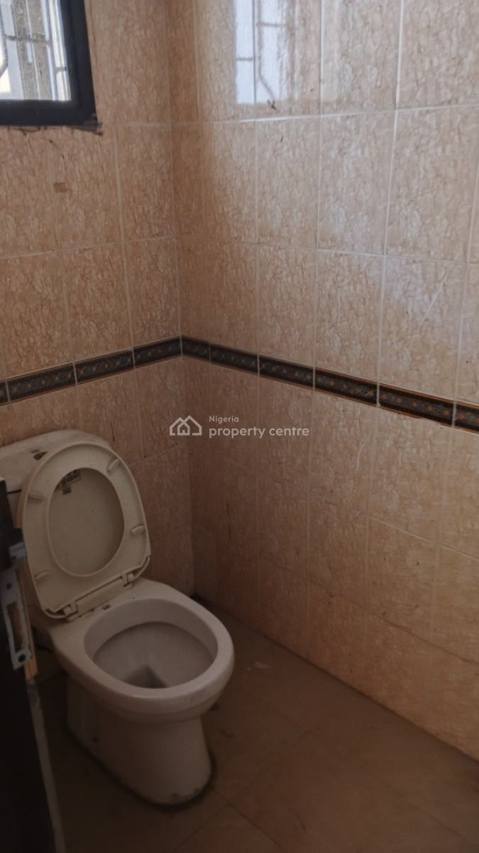 Spacious 3 Bedroom Flat, Spar Road Ikate, Ikate Elegushi, Lekki, Lagos, Flat / Apartment for Rent