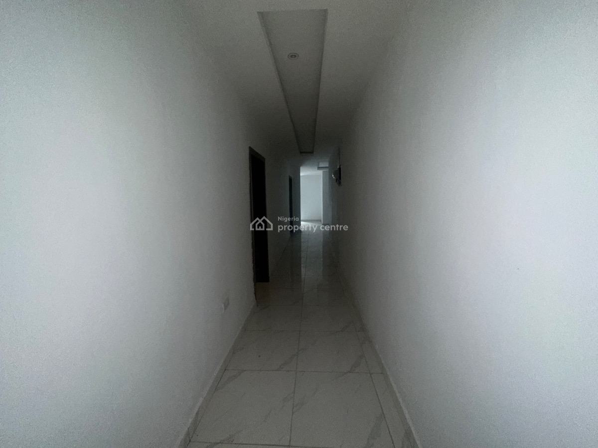 2 Bedroom Flat, Off International Airport Road Ajao Estate, Isolo, Lagos, Flat / Apartment for Rent