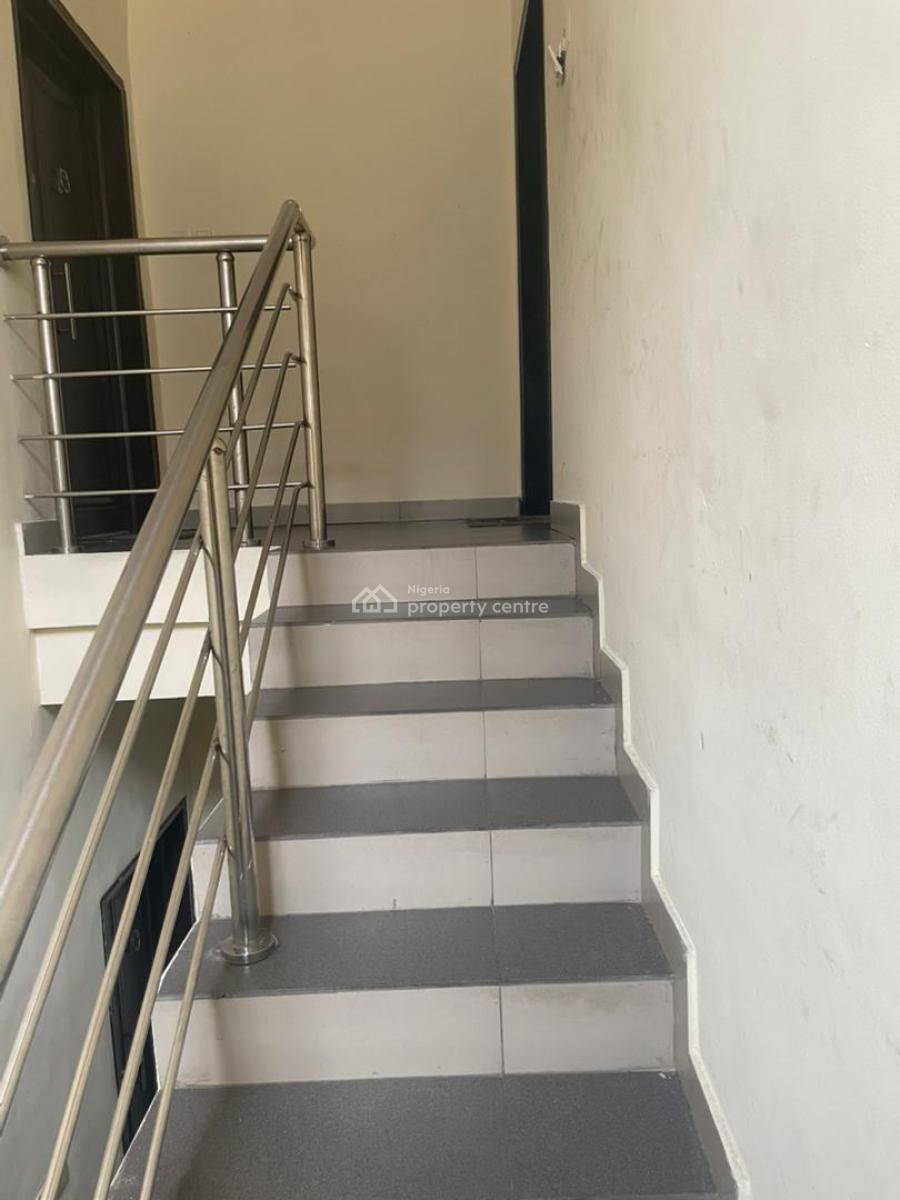 Luxury 3 Bedroom Flat, Gra, Yaba, Lagos, Flat / Apartment for Sale