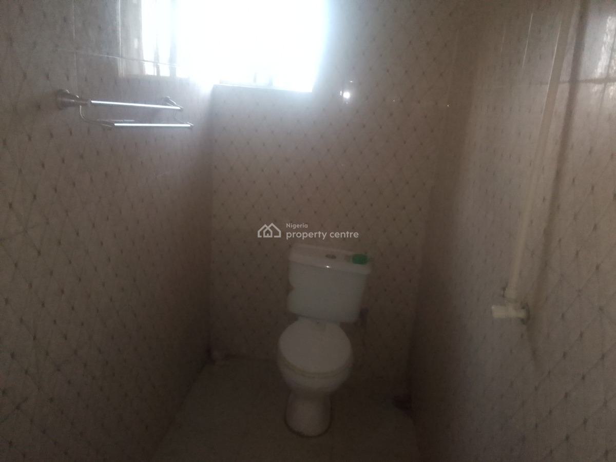 Spacious Luxury 2 Bedroom Flat with Excellent Features, Theranex Rd, Ogombo, Ajah, Lagos, Flat / Apartment for Rent