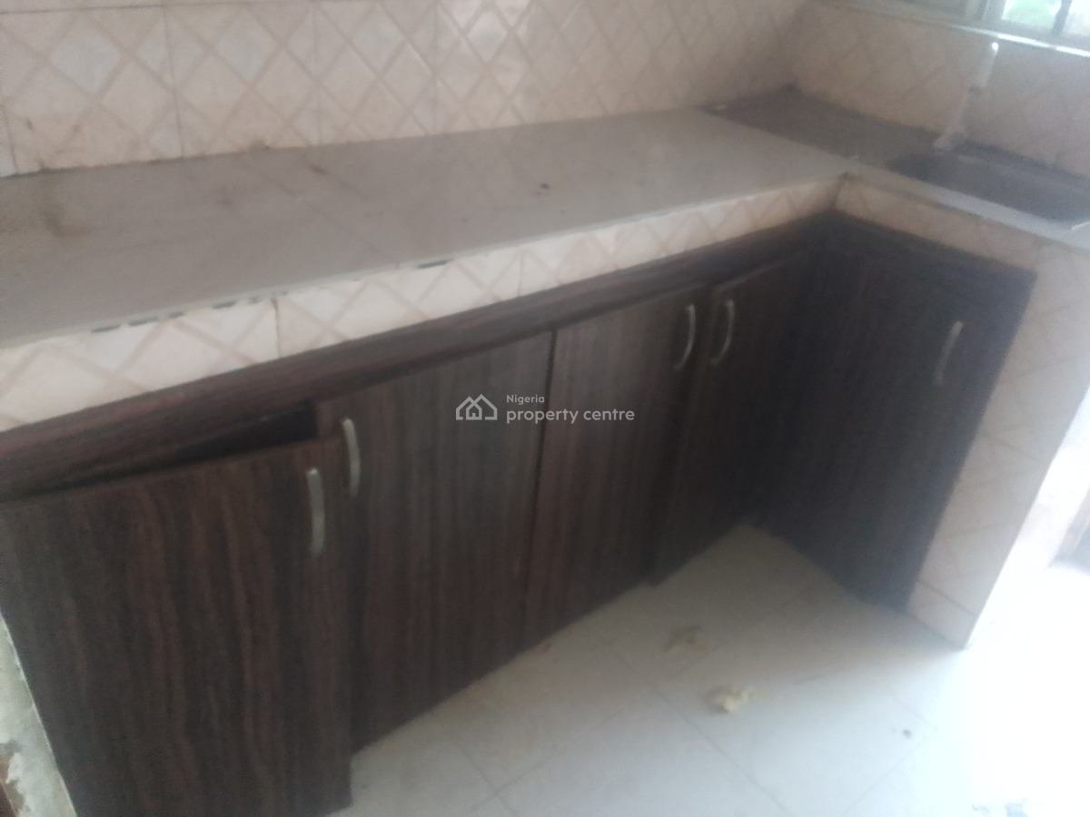 Spacious Luxury 2 Bedroom Flat with Excellent Features, Theranex Rd, Ogombo, Ajah, Lagos, Flat / Apartment for Rent