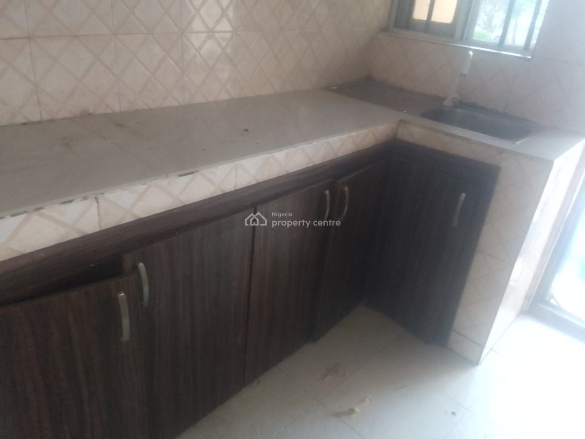 Spacious Luxury 2 Bedroom Flat with Excellent Features, Theranex Rd, Ogombo, Ajah, Lagos, Flat / Apartment for Rent