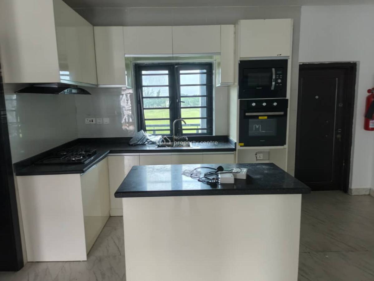 Exquisite 2 Bedroom Apartment, Ikota Axis, Ajah, Lagos, Flat / Apartment for Rent