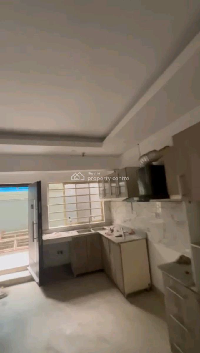 4 Bedrooms Terraced Duplex, Olaleye New Town, Iponri, Surulere, Lagos, Terraced Duplex for Rent