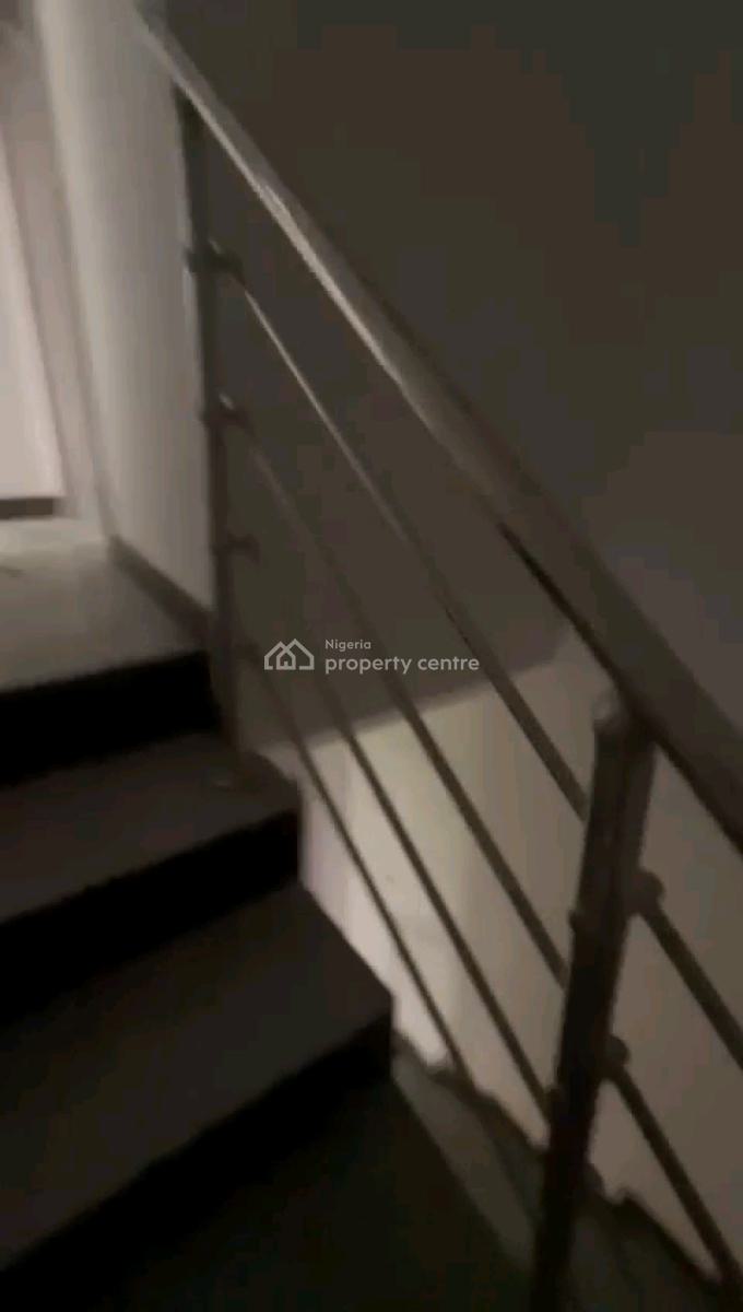 4 Bedrooms Terraced Duplex, Olaleye New Town, Iponri, Surulere, Lagos, Terraced Duplex for Rent