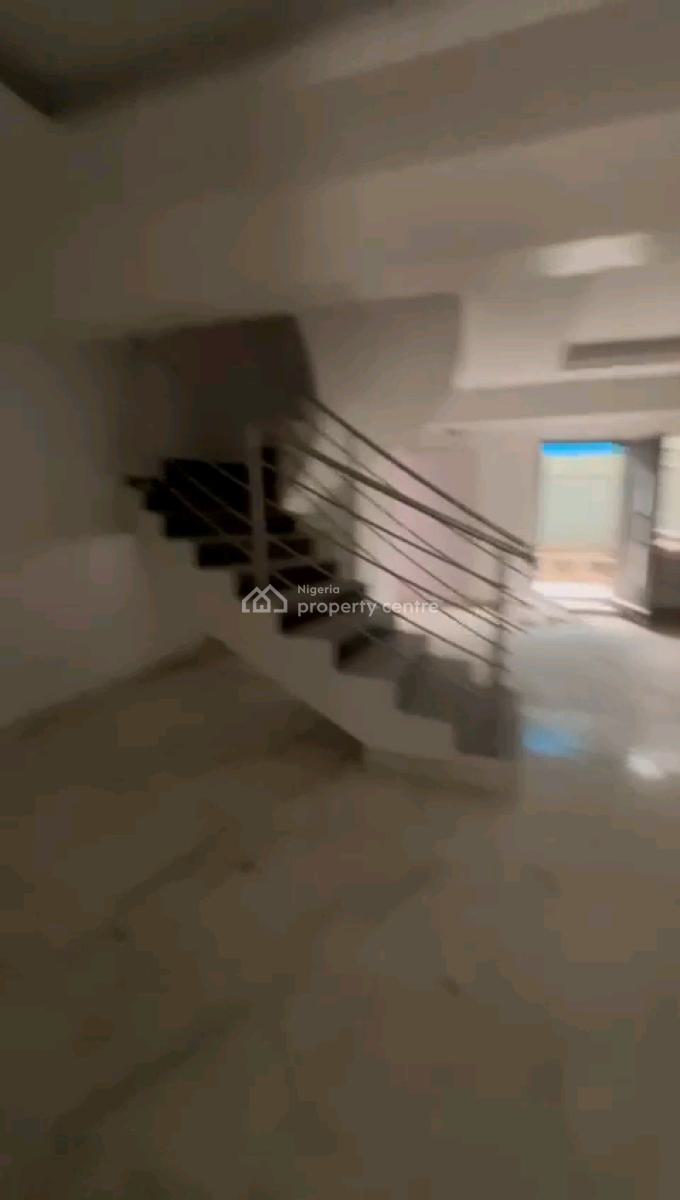4 Bedrooms Terraced Duplex, Olaleye New Town, Iponri, Surulere, Lagos, Terraced Duplex for Rent