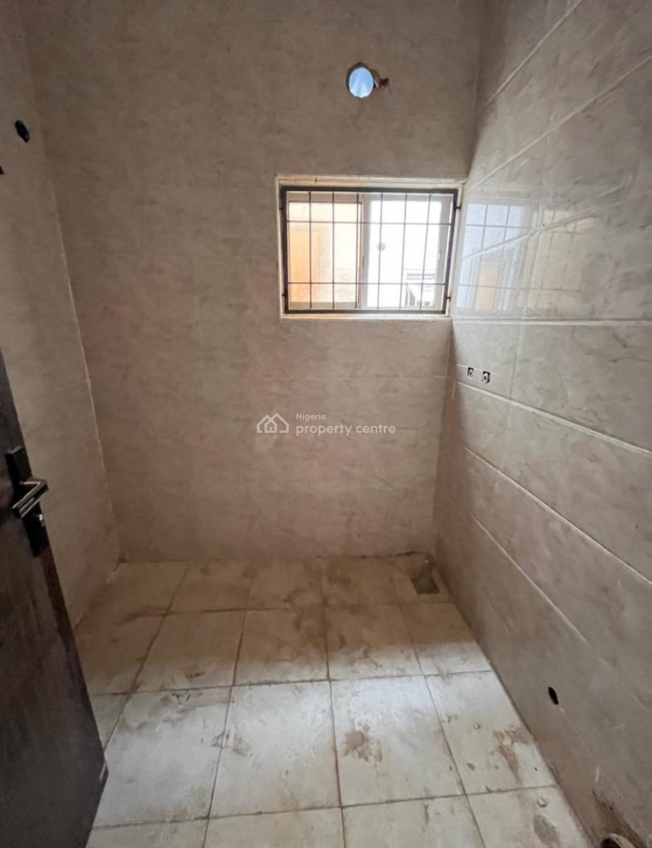 Exquisite 3 Bedrooms Terraced Duplex with Bq, Apo Dutse, Rockvale Manor Estate, Dutse, Abuja, Terraced Duplex for Rent