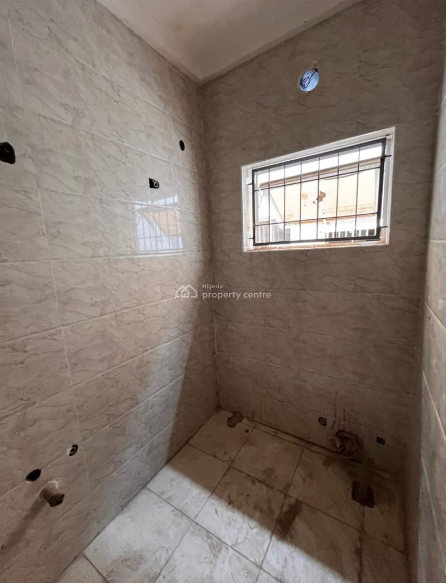 Exquisite 3 Bedrooms Terraced Duplex with Bq, Apo Dutse, Rockvale Manor Estate, Dutse, Abuja, Terraced Duplex for Rent