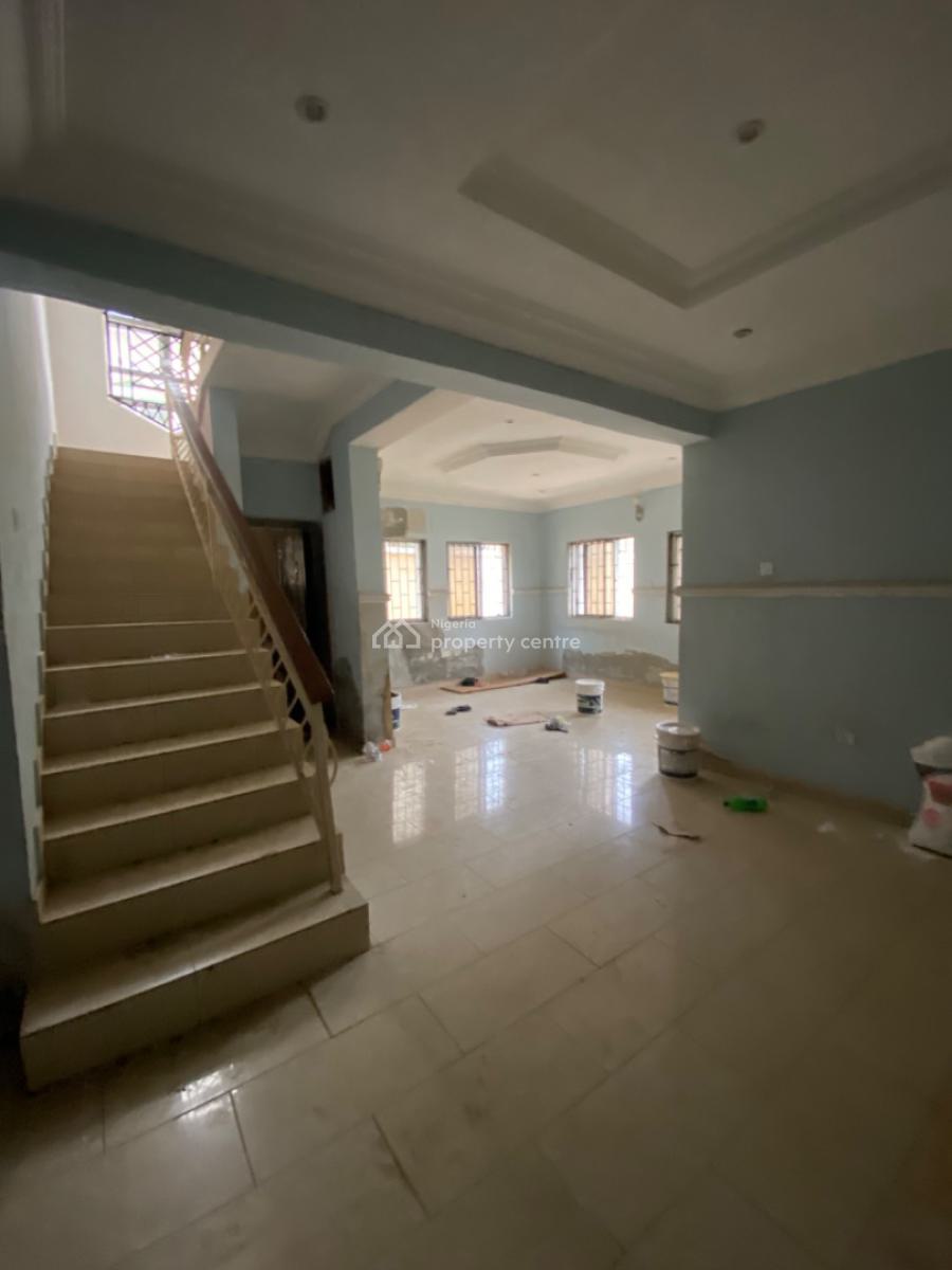 Spacious 4 Bedroom House in an Estate, Off Admiralty Way, Lekki Phase 1, Lekki, Lagos, Semi-detached Duplex for Rent